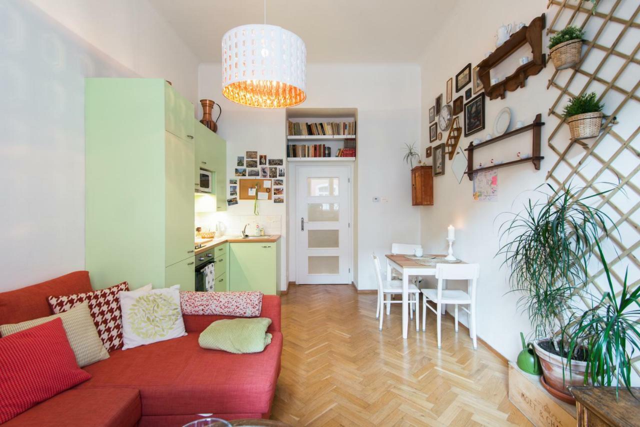 Victoria Design Stays - Apartment Slavojova Apartamento